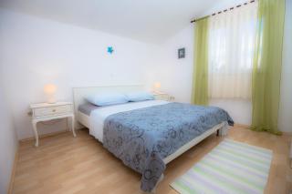 Apartment Family - Vodice - 2