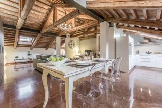 Ca' del Monastero 7 Collection Bright Apartment with Terrace - 2