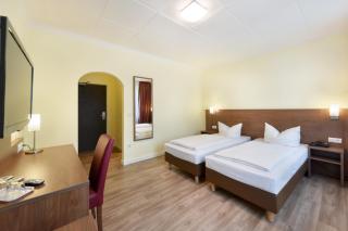 Hotel Schumacher Düsseldorf - Düsseldorf - 9