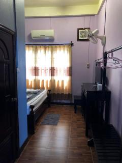 Soutjai Guesthouse & Restaurant - Vang Vieng - 1