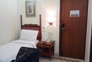 Hiltop Hotel - Mumbai - 2