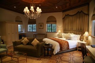 Shanghai Moller Villa Hotel - National Historic and Cultural Relics Protection Building - Shanghai - 1