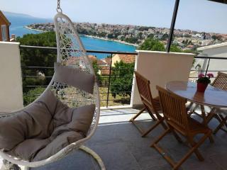 Sea View Apartment - 3