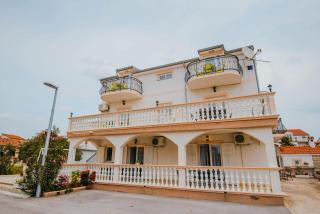 Apartmani Tamaris - Vodice - 0