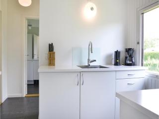 One-Bedroom Holiday Home Ølsted With Sea View 09 - 1