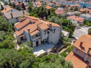 Apartments Mirella - Mali Lošinj - 1
