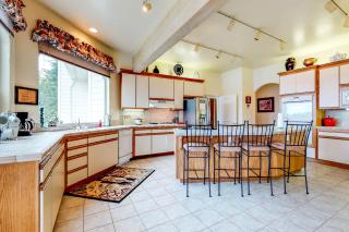 Riverfront House - 6