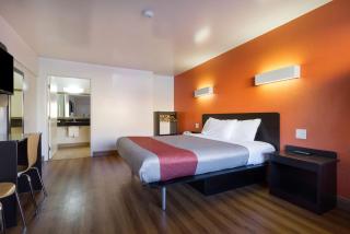 Motel 6-Claremont, CA - Claremont - 7