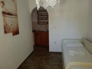 Ragoussis House - Logaras - 1