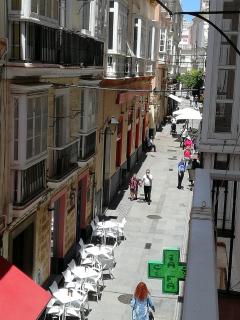 Extraordinario Piso Junto Playa Y En Pleno Centro - Cadice - 3
