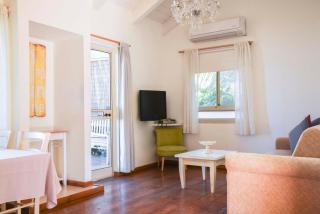 The White Chalet View - Moshav Ramot - 1