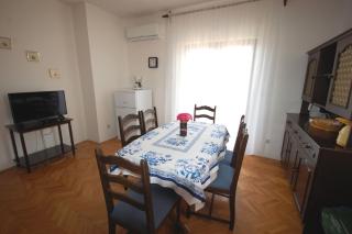 Apartment Alex by El-Pi Tours - 5