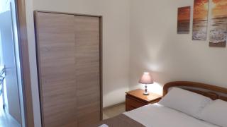 White Apartment 70m from the sea - Néa Péramos - 3