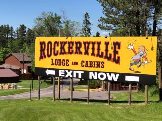 Rockerville Lodge & Cabins - Keystone - 8
