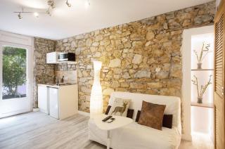GregBnb - Studio CLIMATISÉ - Terrasse & parking privé - Tolone - 0