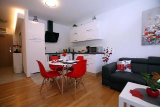 Apartment West - Rijeka - 0