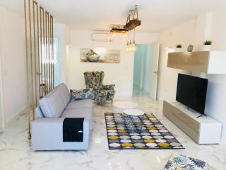 New central 2BR apartment 100m-to-beach free parking - Fuengirola - 5