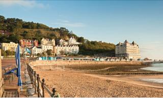 7 Llewelyn Avenue - 4