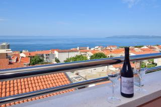 Apartments Evelin - Makarska - 0