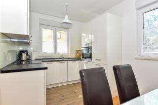 Apartments Evelin - Makarska - 1