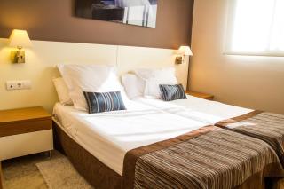 Apartamentos Plaza Picasso - Valencia - 1