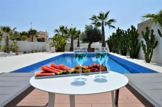 Villa with private pool - Llobregales - 4