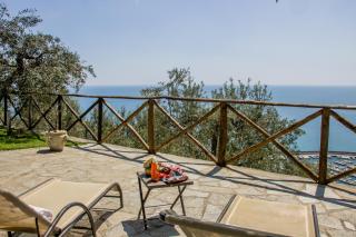 Villa Degli Ulivi B&B - Finale Ligure - 1