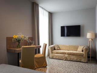 HNN Luxury Suites - Genova - 1