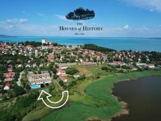 The Houses of History - anno 1830 - Tihany - 2