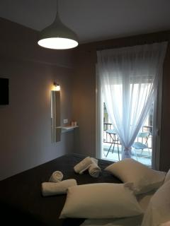 Kalliopi's Guesthouse - 9