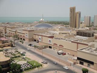 Marina Royal Hotel Suites - Kuwait - 7