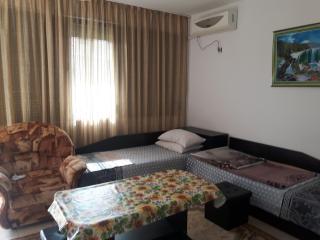 Apartments in Sunny Hill 3 Guest House - Sosopol - 6