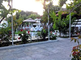 Villa Fofo - Beautiful Sea Front Villa with 650m2 garden - Nea Kallikrateia - 2