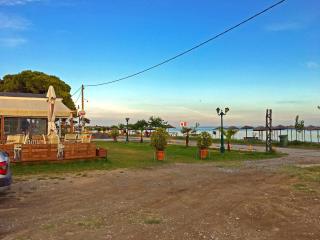 Villa Fofo - Beautiful Sea Front Villa with 650m2 garden - Nea Kallikrateia - 5
