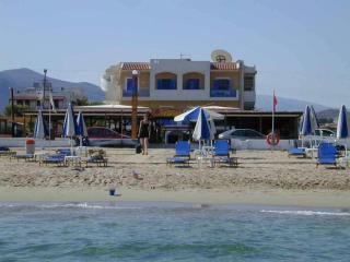 Mike's Beach Apartments & Studios - Hersonissos - 0