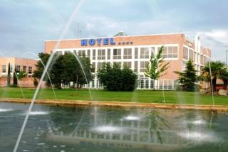Hotel Majadahonda - Majadahonda - 0