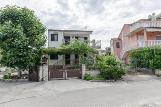 Apartment Brnabic - Rogoznica - 0