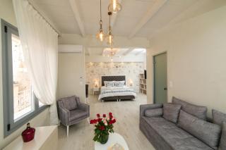 Jacuzzi Suite In The Heart Of OldTown - Rethymno - 0