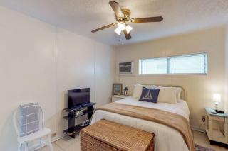 Linda's Cozy Duplex B - 1