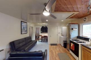 Loveland Cottage - Girdwood - 6