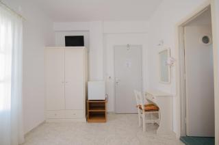 Athena Rooms - Ios Chora - 4