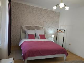 Union Square Apartment 2 by NUX - 3