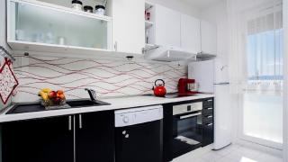 Apartment Milana - Cozy Stay with Free Parking - 3