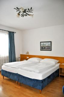 Gästehaus Pension Edelweiss - Kolsass - 4