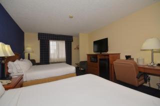 Ramada by Wyndham Santa Fe - Santa Fe - 1