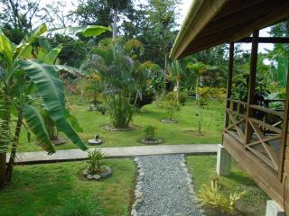 J and H Garden Cabinas - Bocas del Toro - 5
