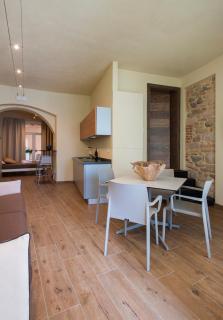 La Bellavita Del Garda Luxury Apartments - San Felice del Benaco - 9