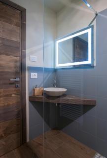 La Bellavita Del Garda Luxury Apartments - San Felice del Benaco - 2