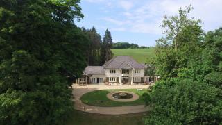 Plas Y Dderwen Bed and Breakfast - 1