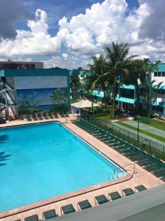 Surf Rider Resort - Pompano Beach - 8